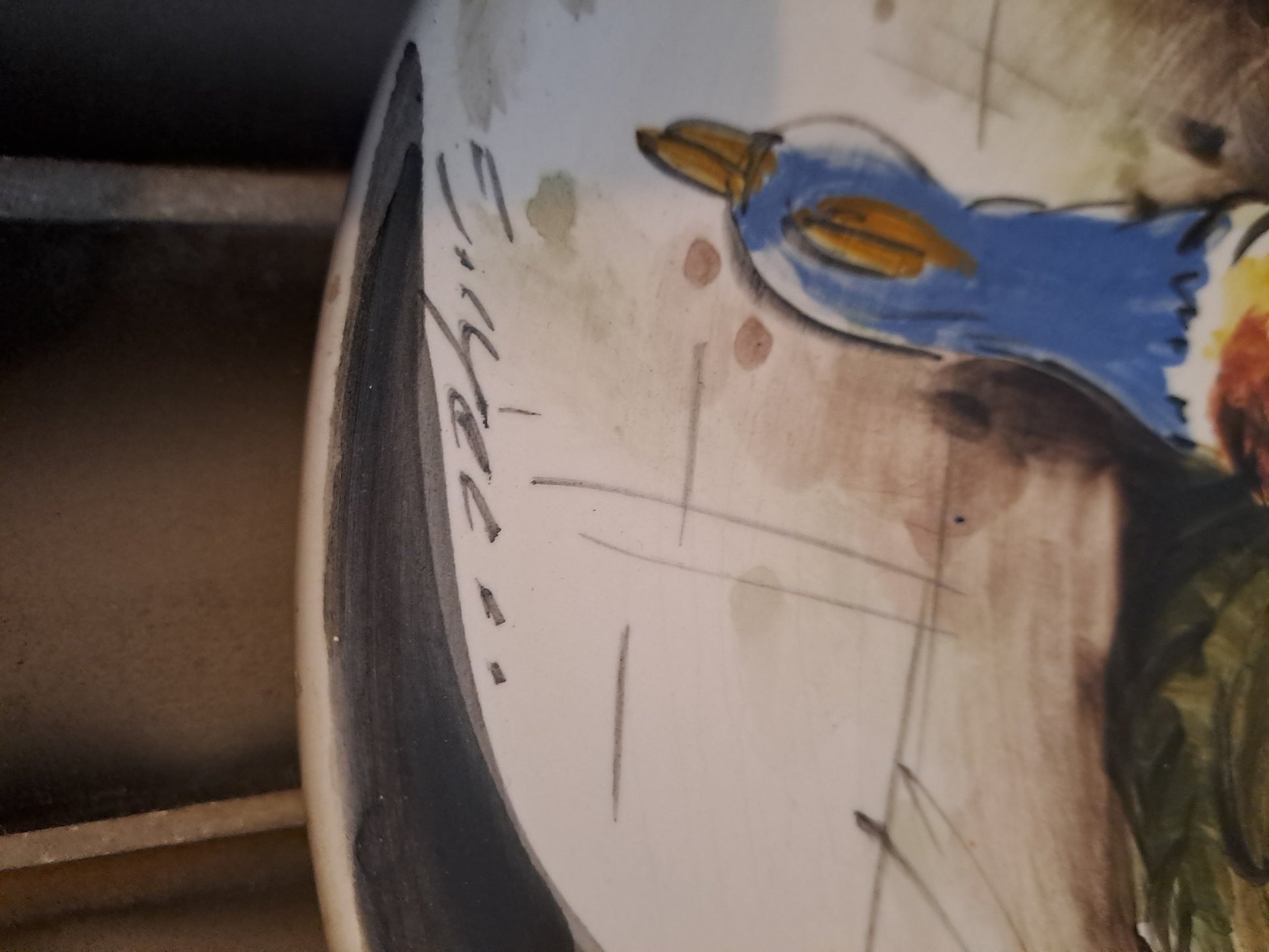 Assiette murale. Nature Morte Aux Pigeons. Signé. Ancien décoration Vintage 