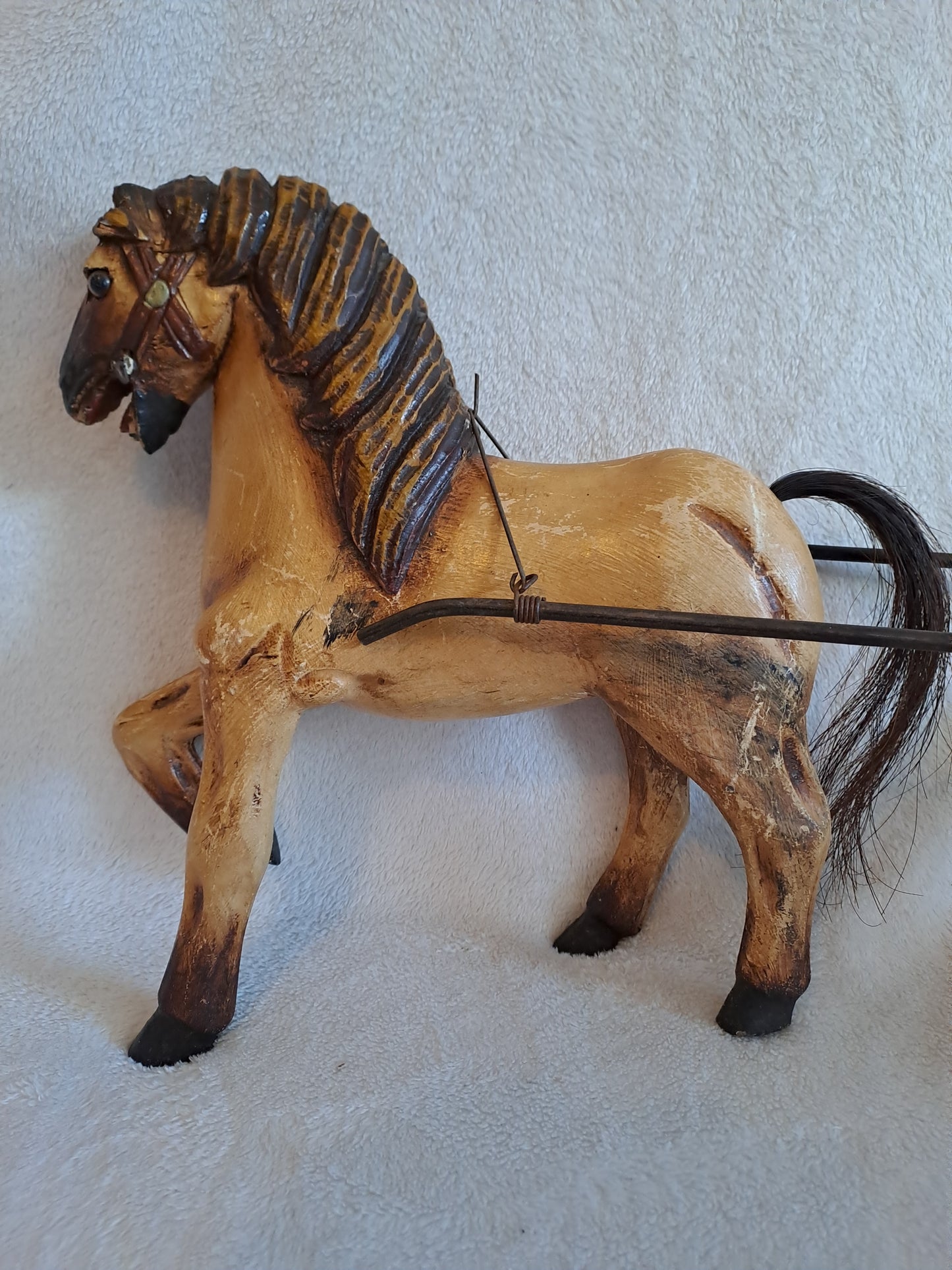 Caleche de course avec son cheval Jouet ancien vintage