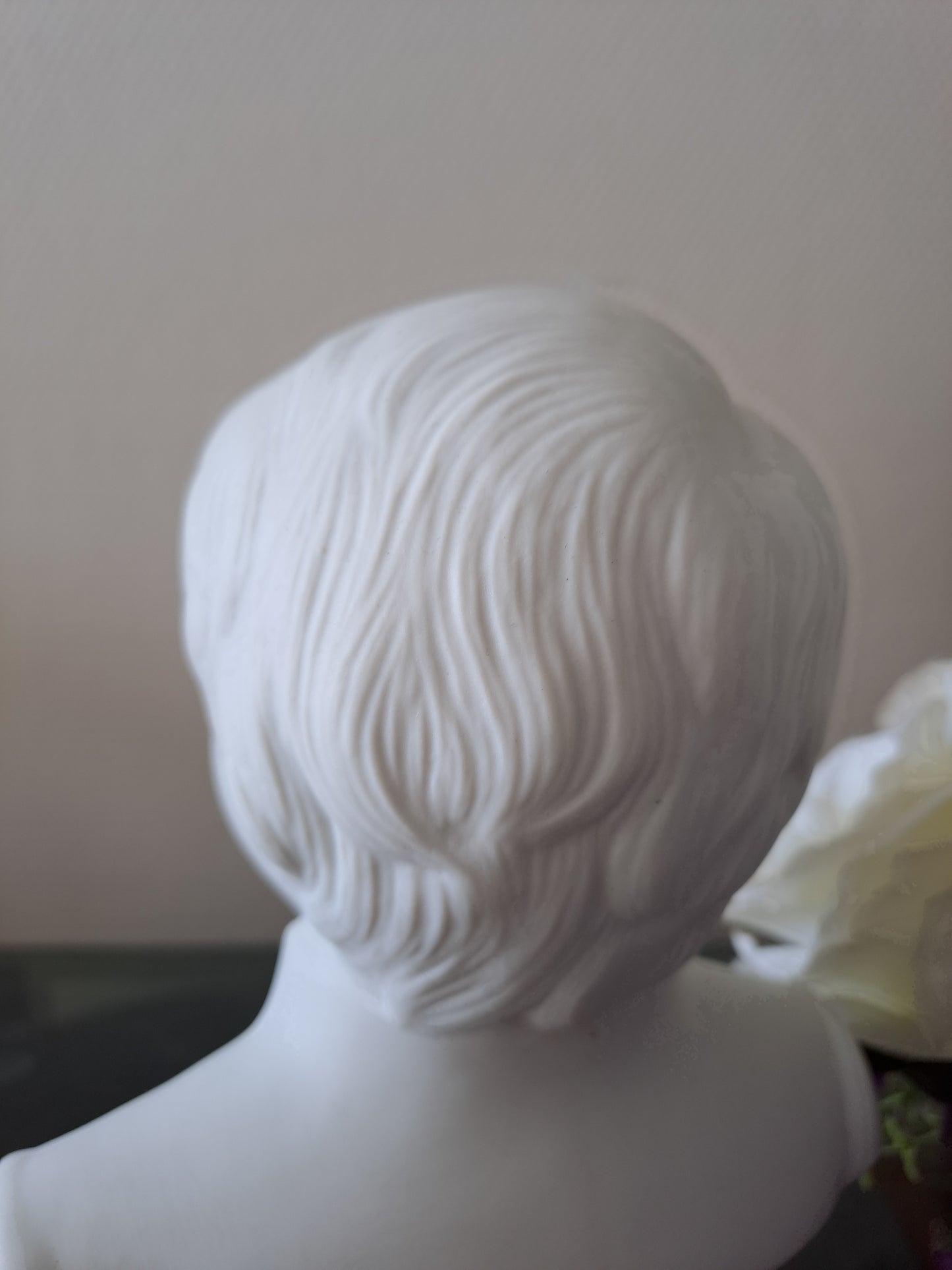 Buste garçon. Porcelaine et biscuits. Sambo.