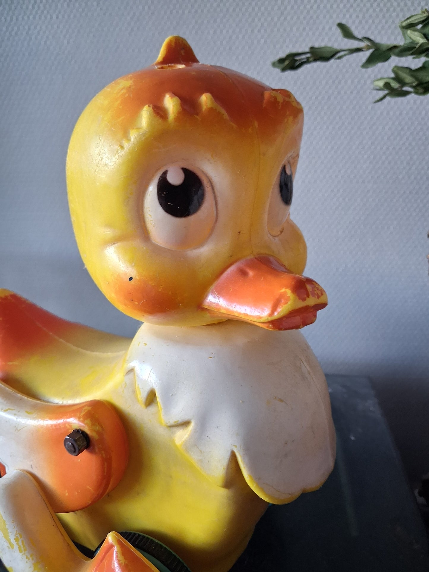 Jouet canard sur roulette années 50 ancienne decoration vintage