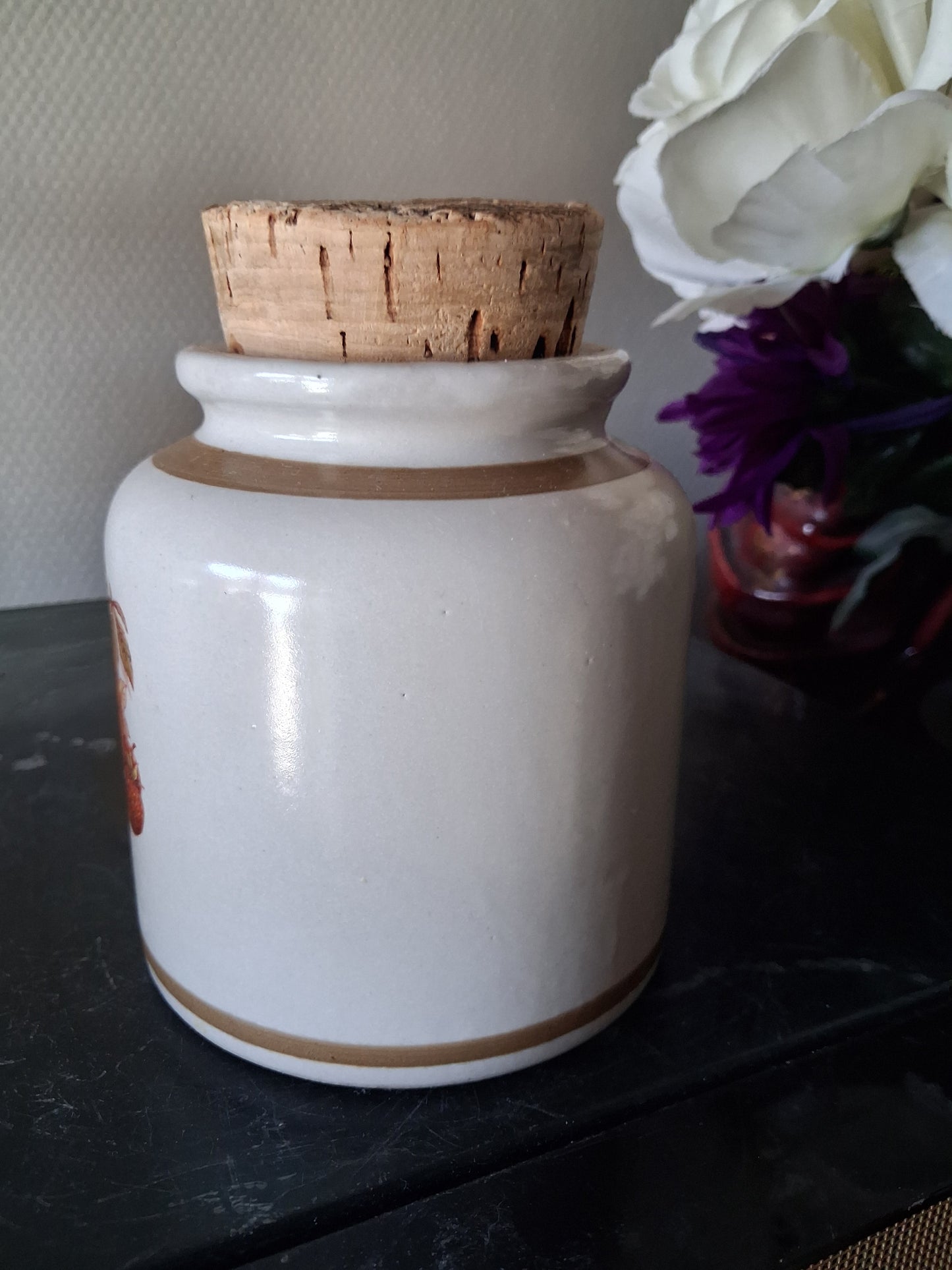 Pot en gres ananas fraises estampilles. Ancienne decoration vintage shabby