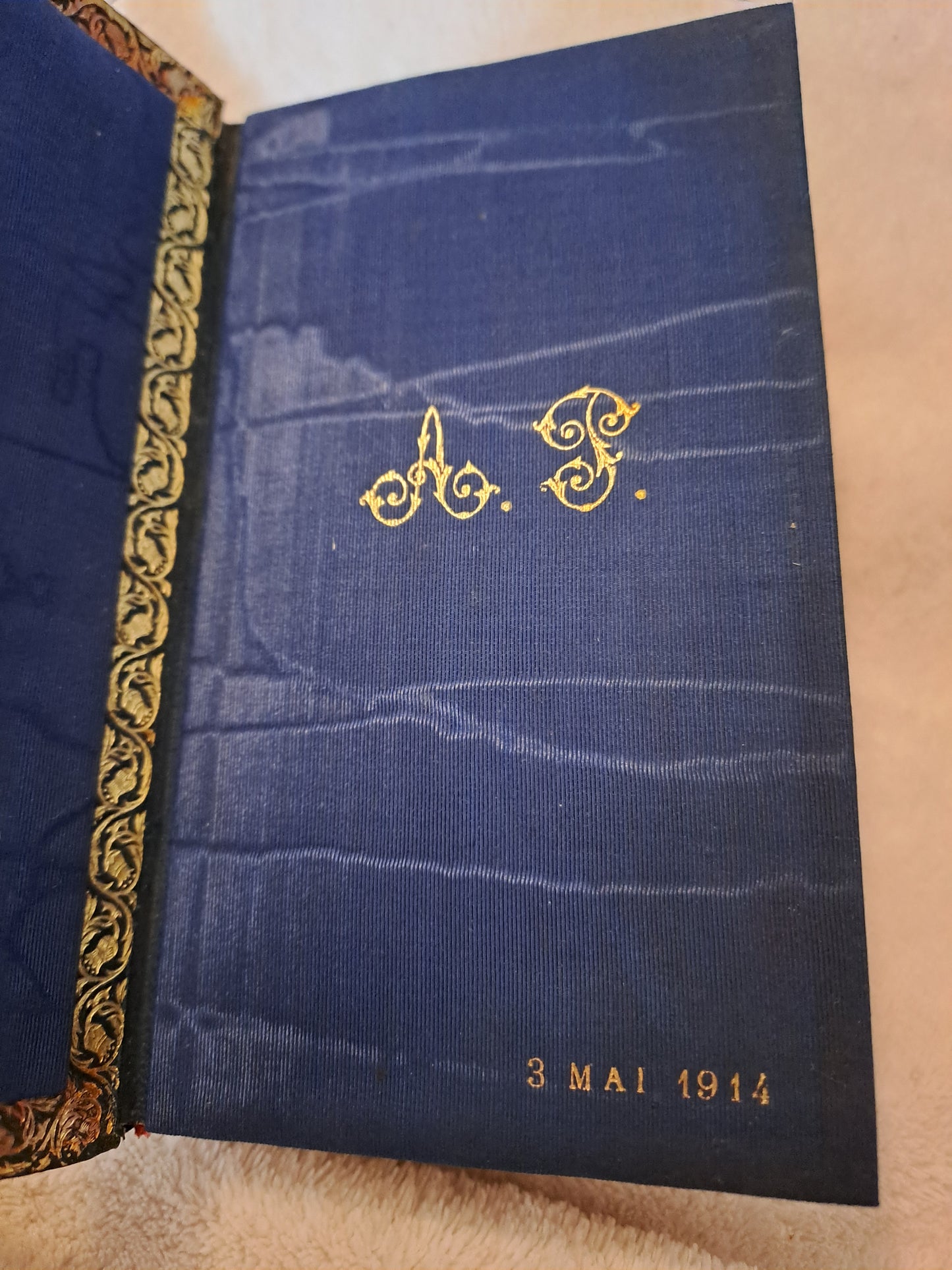 Nouveau formulaire de prières  dédié aux enfants de Marie.