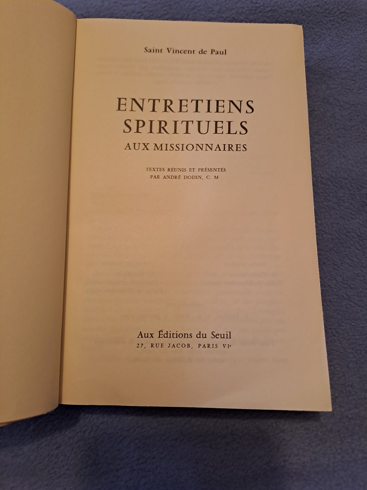 Saint Vincent de Paul. Entretient spirituels aux missionnaires. Ancien livre vintage catholique.