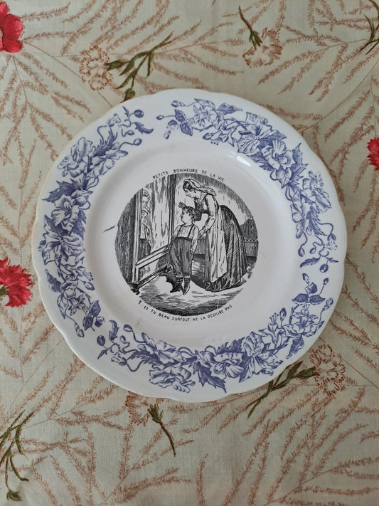 Assiette décorative Parlante. N°1. Les petits bonheurs de la vie. H. B. Choisy Le Roi.