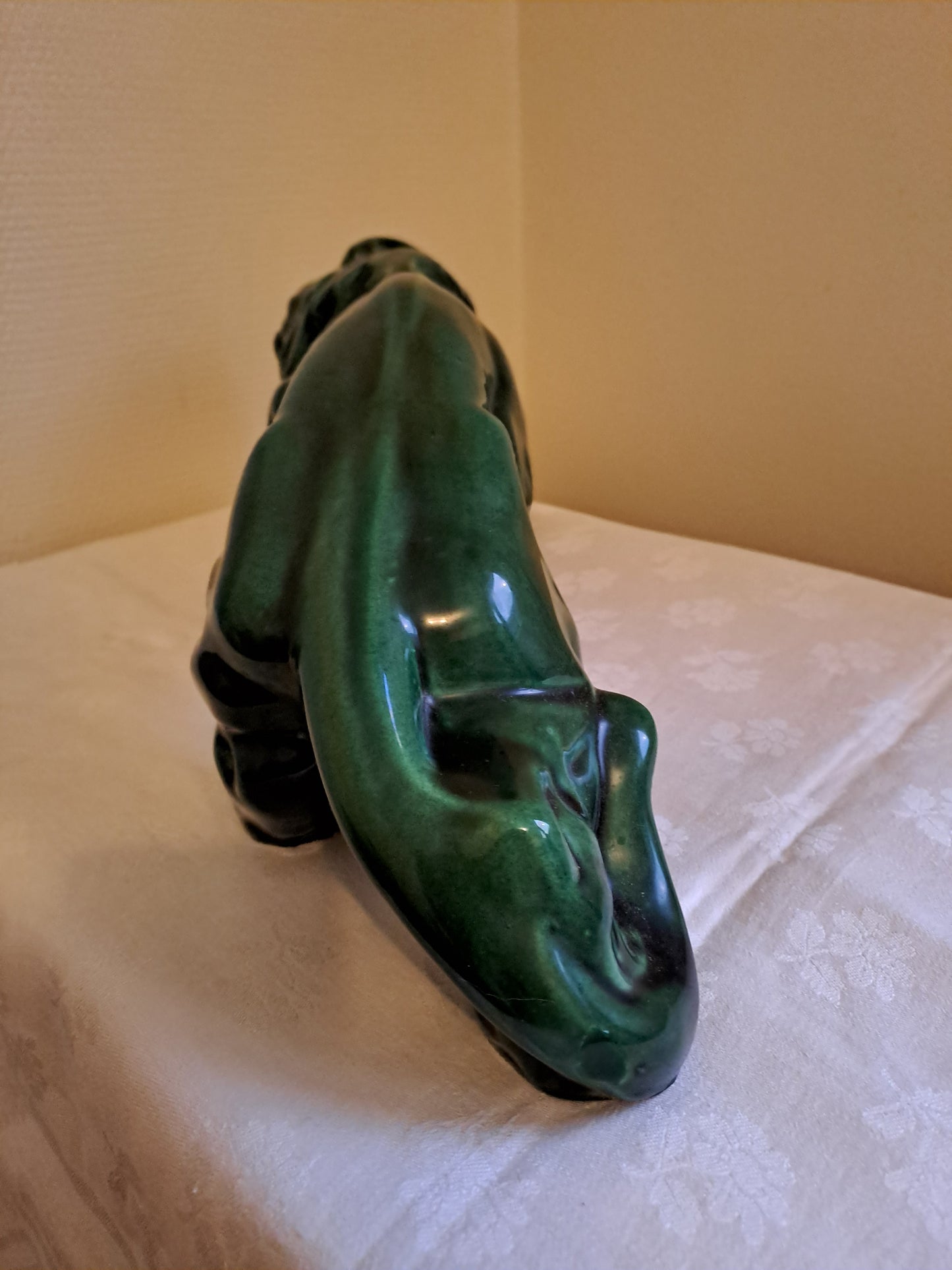 Statue Lion Vert Faïencerie de Longchamp. Ancien décoration vintage.