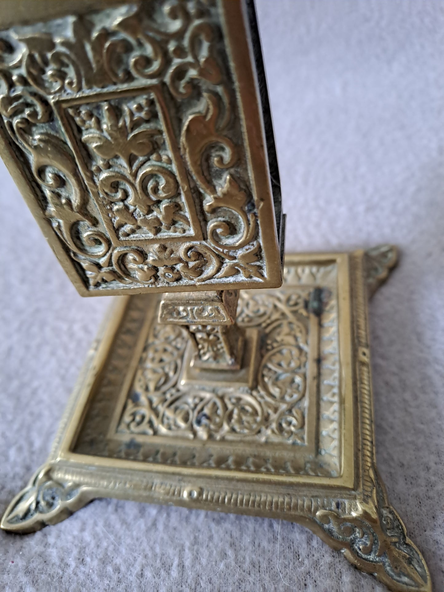 Porte allumettes/ Pyrogène.