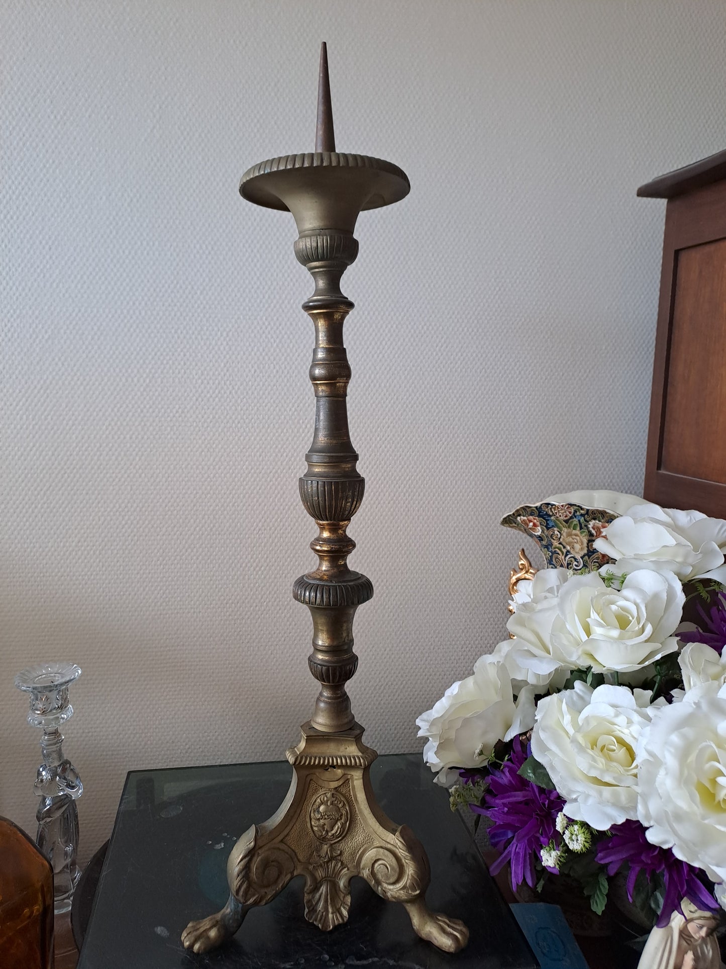 Pique cierge D'Église. En laiton et bronze.