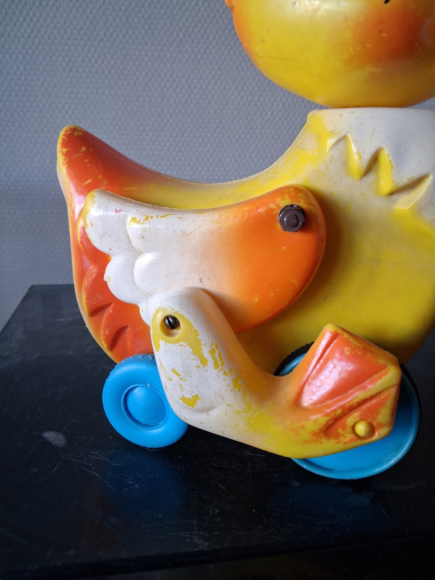 Jouet canard sur roulette années 50 ancienne decoration vintage