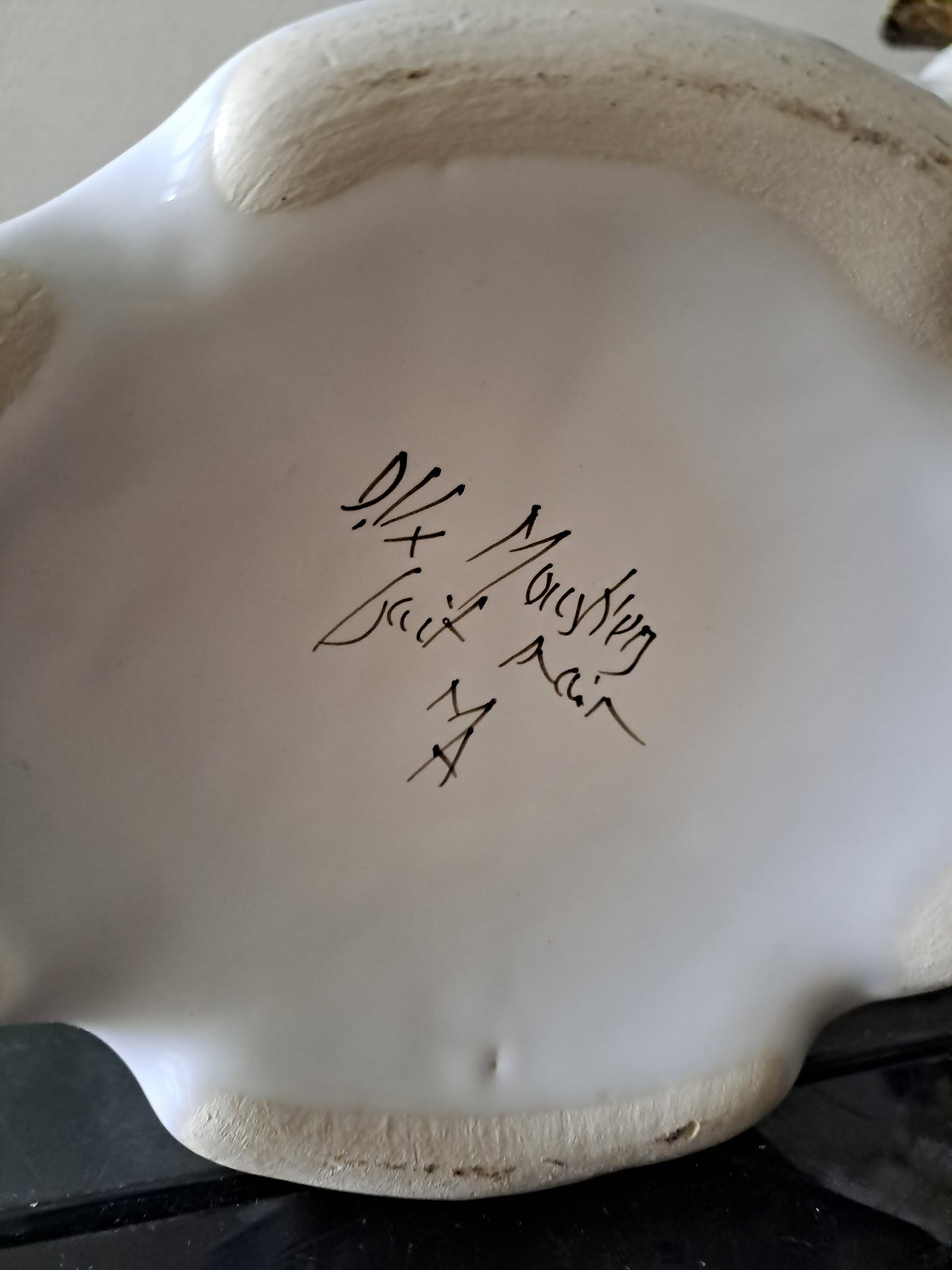 Vase Moustiers. Peint à la main.