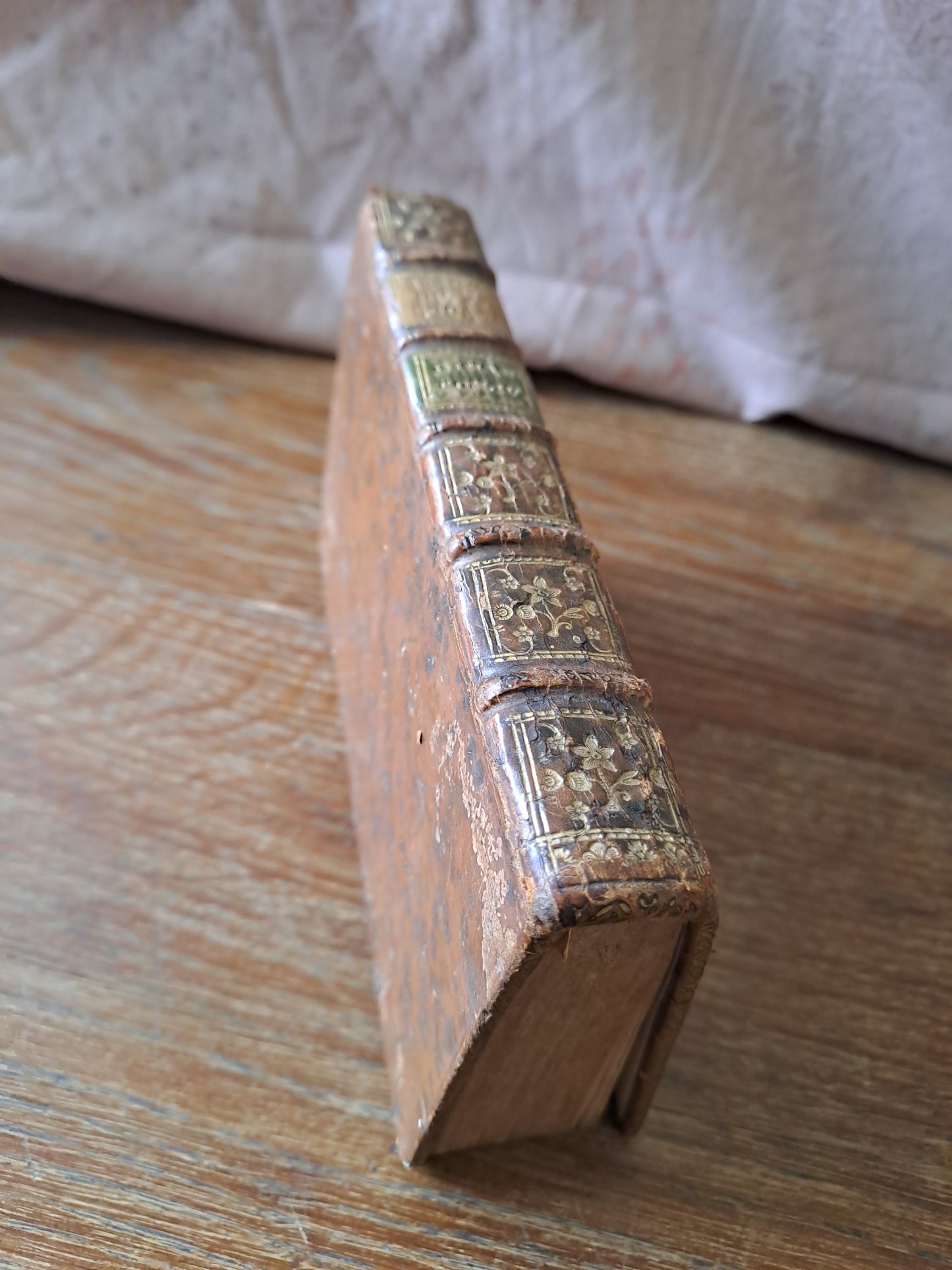 Sermons du Père Bourdaloue. T4. 1750. Ancien livre vintage.