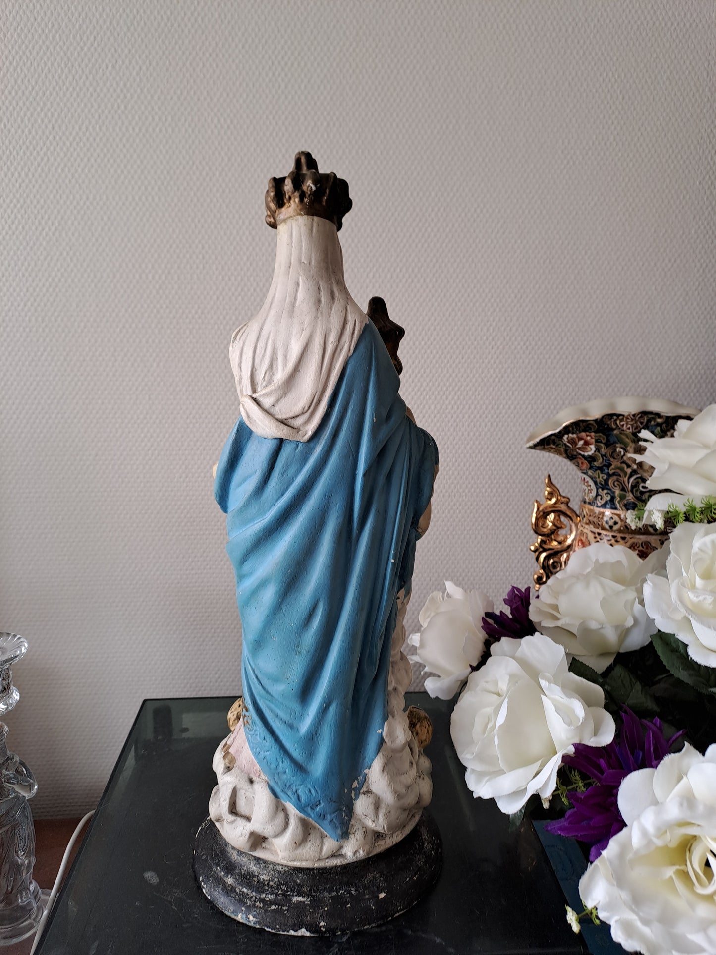 Statue Sainte Vierge Marie Notre-Dame des Victoires. Dites " Vierge au sourire " par Sainte Thérèse De L'enfant Jesus.