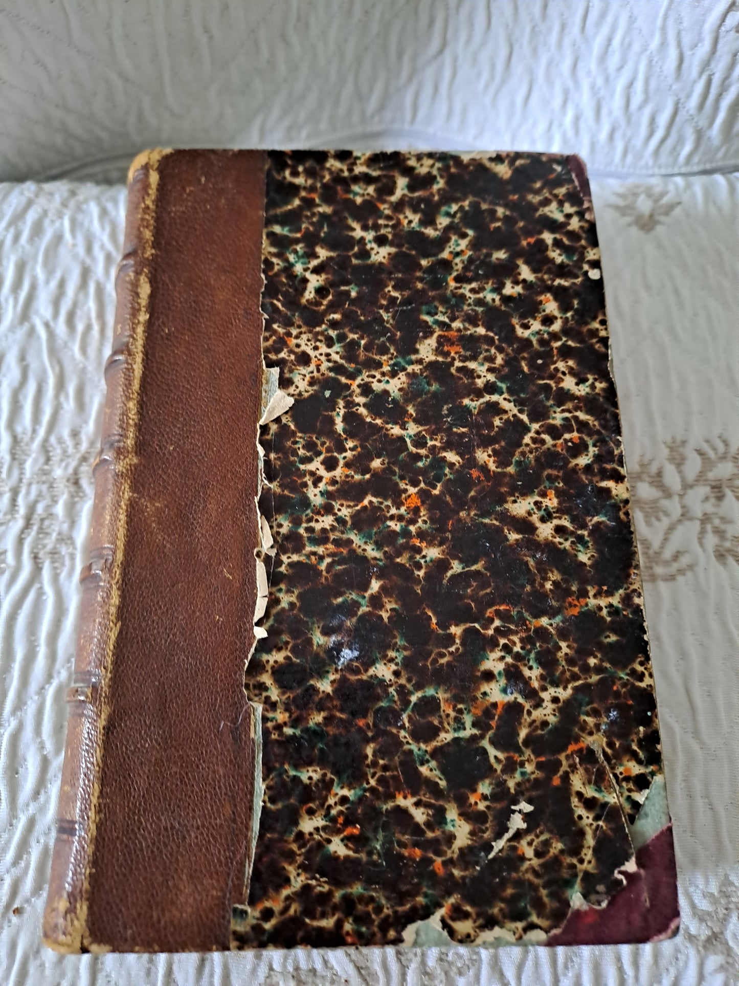 Cours élémentaire d'histoire naturelle  minéralogie et géologie. Par Beudant. 1858. Ancien livre vintage catholique.