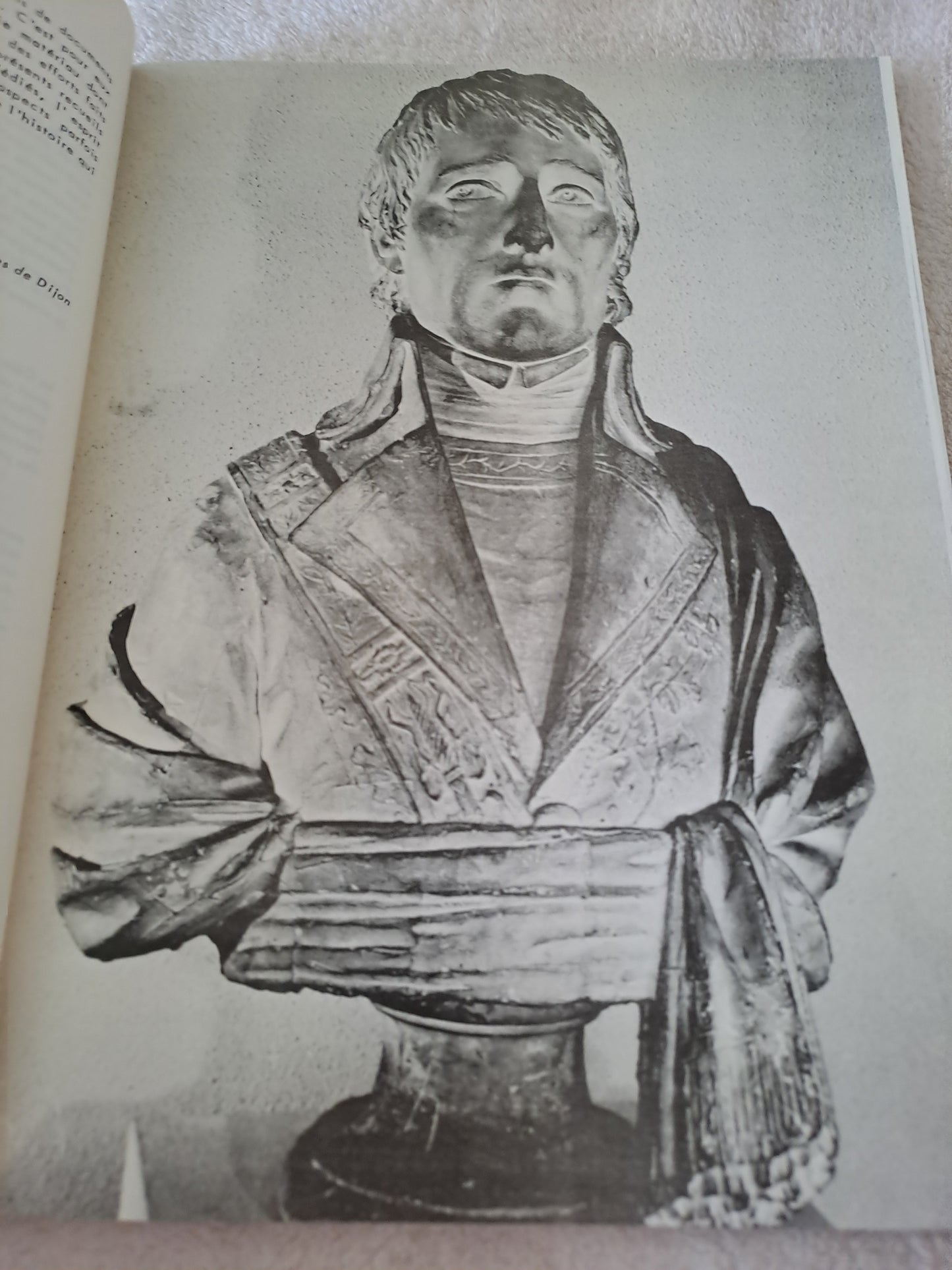 Livre. L'empire en Côte-d'Or.