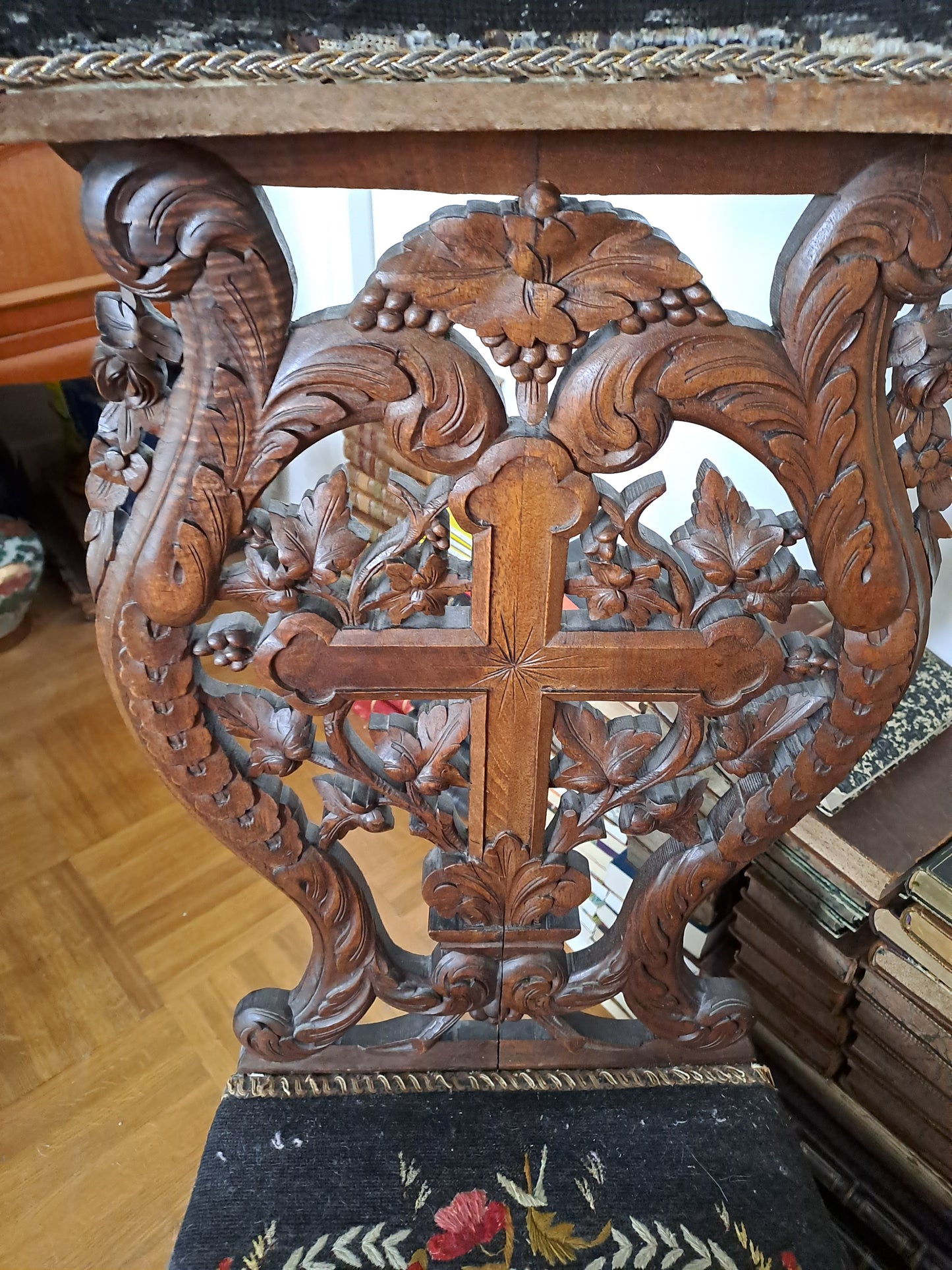 Prie-Dieu Napoléon III. Bois Sculpté. Ancien Vintage catholique.