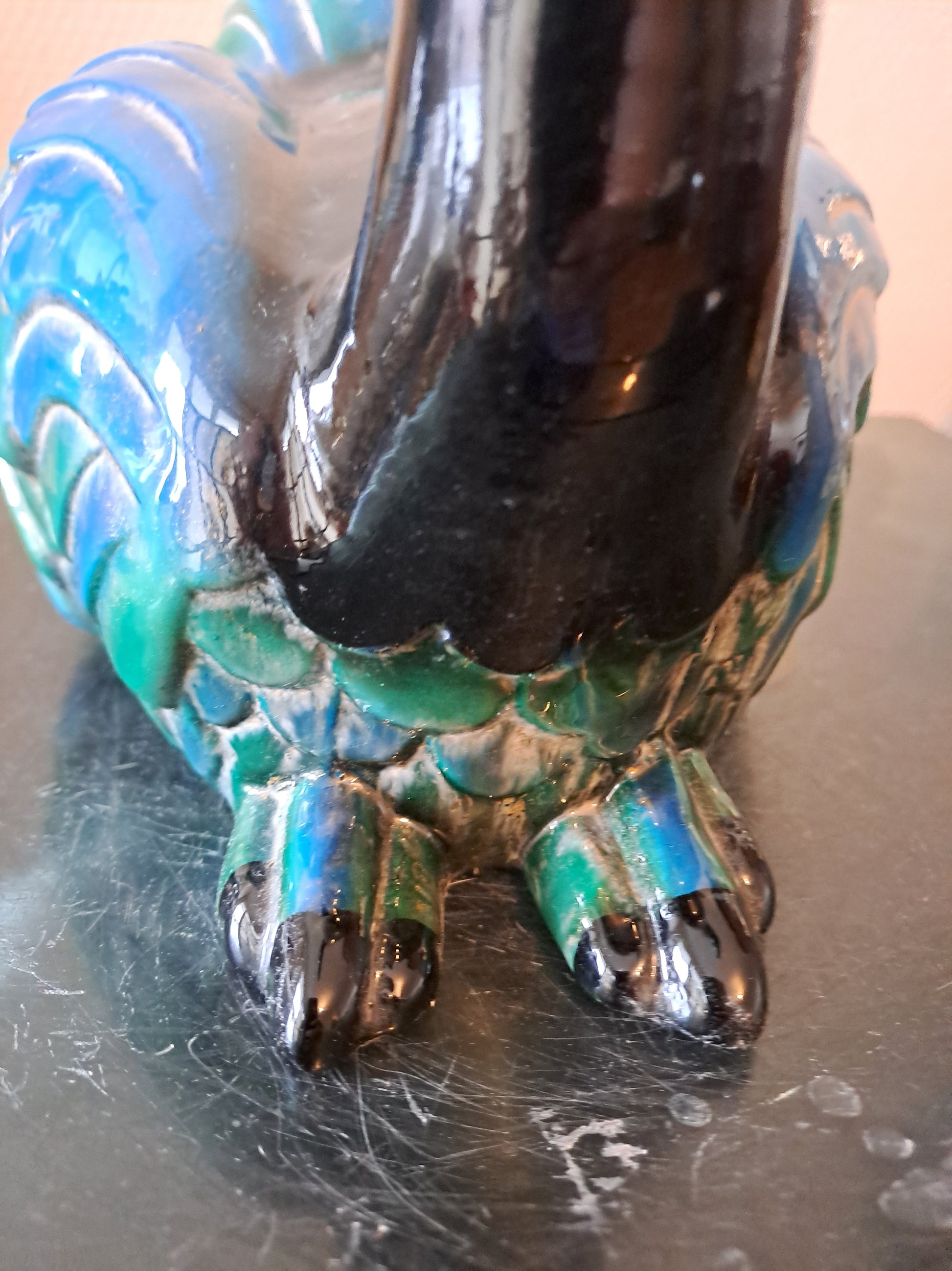 Statue autruche Hollywood Regency. 27.5 Cm X 27 Cm X 16 Cm.