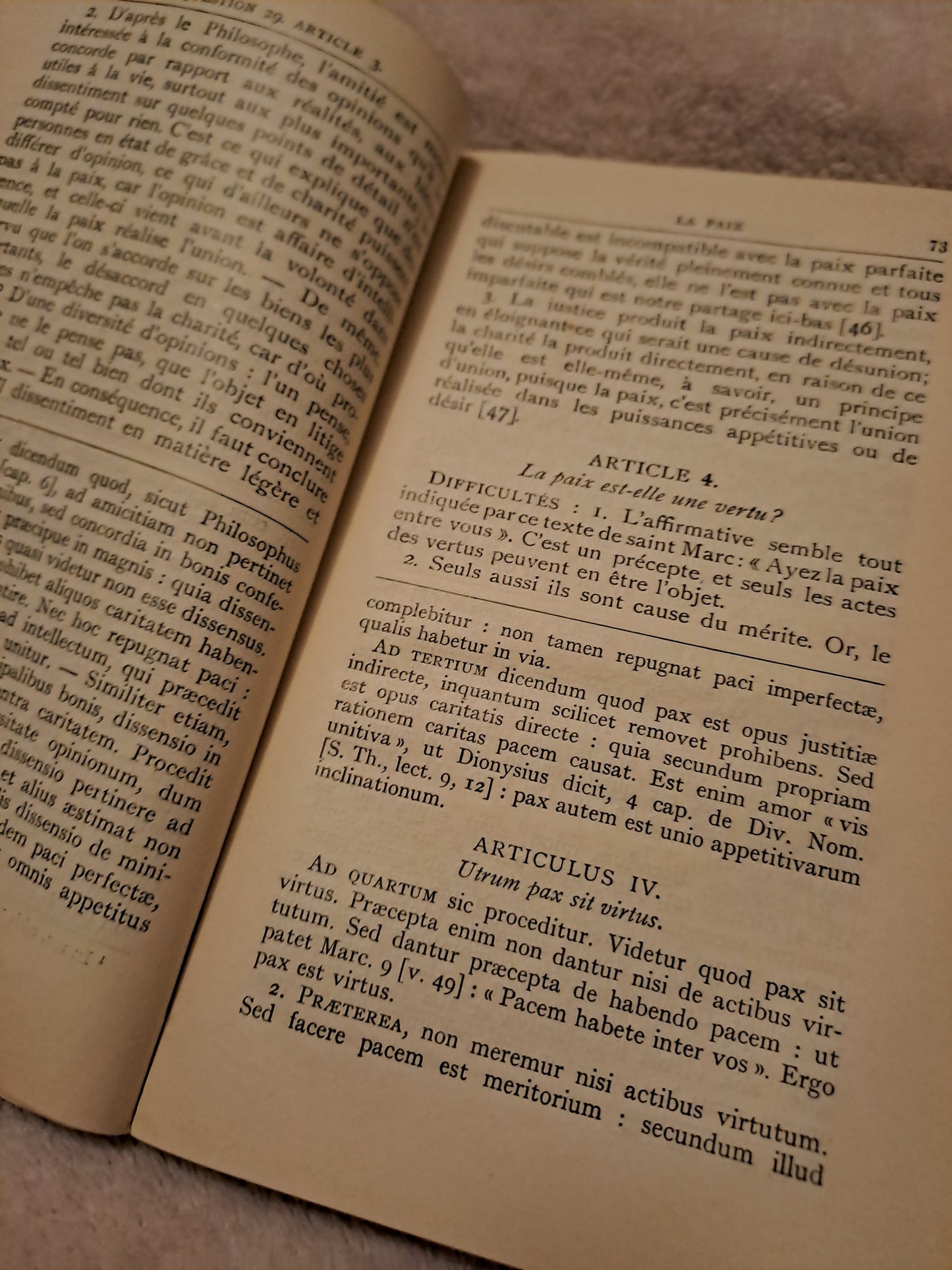 Somme theologique. La charité. Tome 2. 2a-2a, Questions 27-33. Saint Thomas D'Aquin. Ancien livre vintage catholique sacré-coeur.