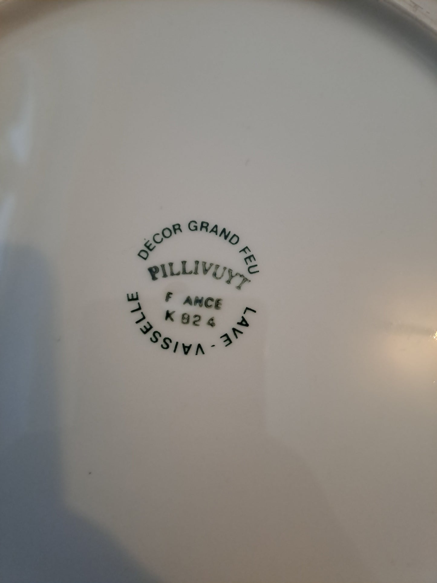 Assiette Blason Chenôve Pillivuyt Decor Grand Feu 20 Cm. Ancien décoration vintage 