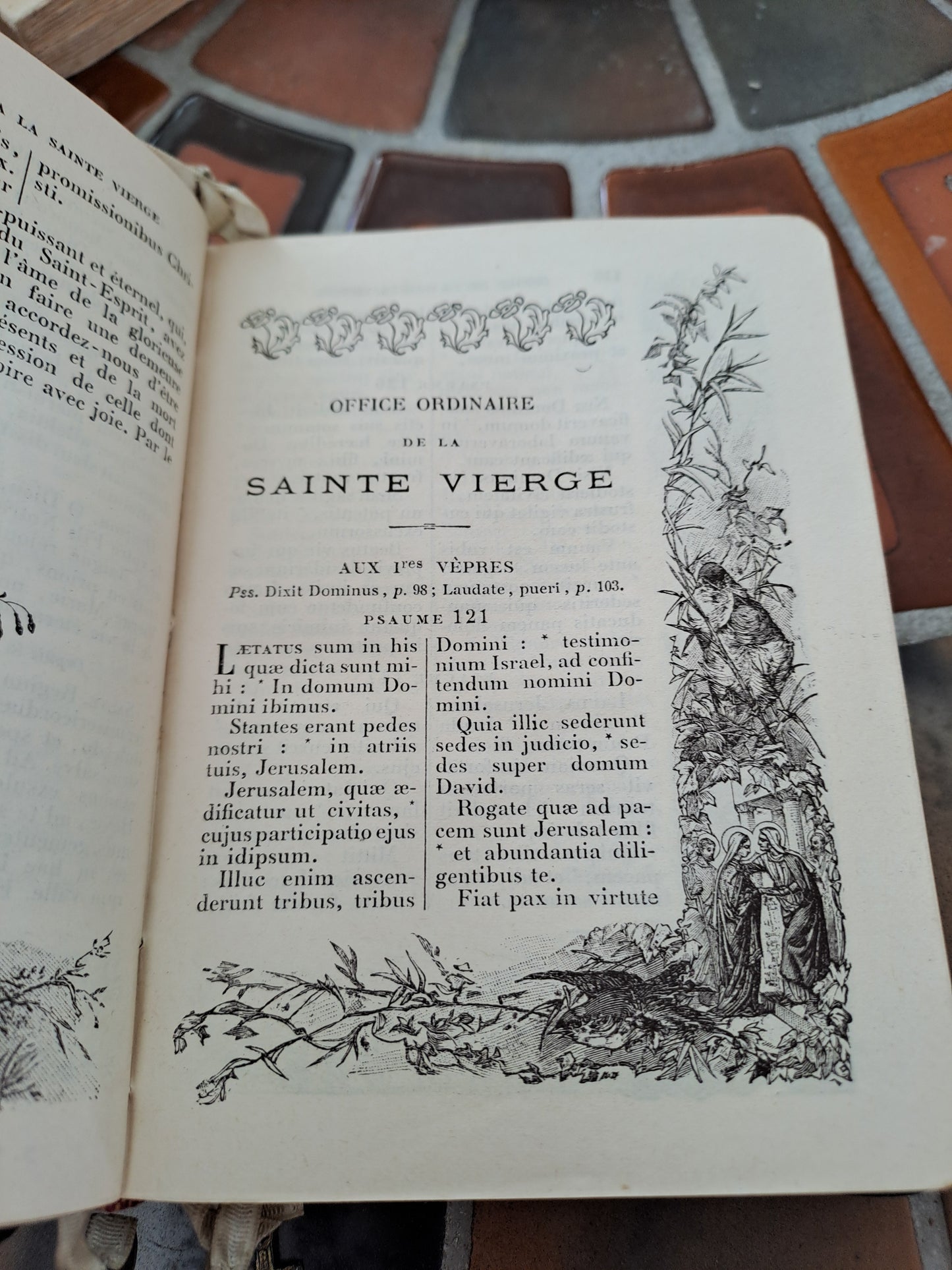 Missel de la nativité. Imprimatur. Ancien livre vintage catholique.