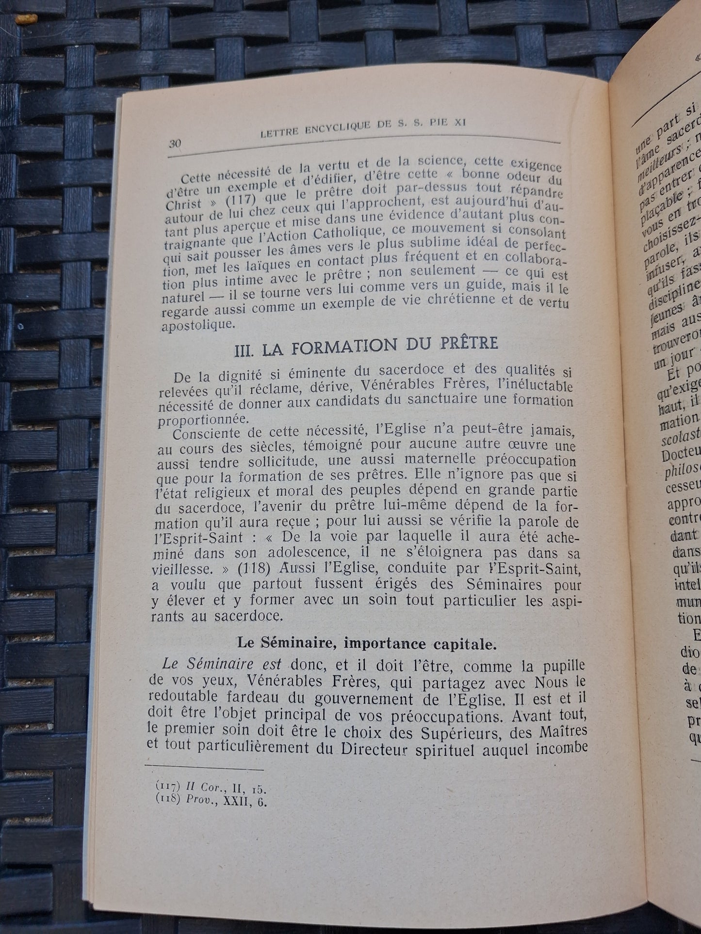 Encyclique ad catholici sacerdotii fastigium pie XI Ancien livre vintage pape catholique