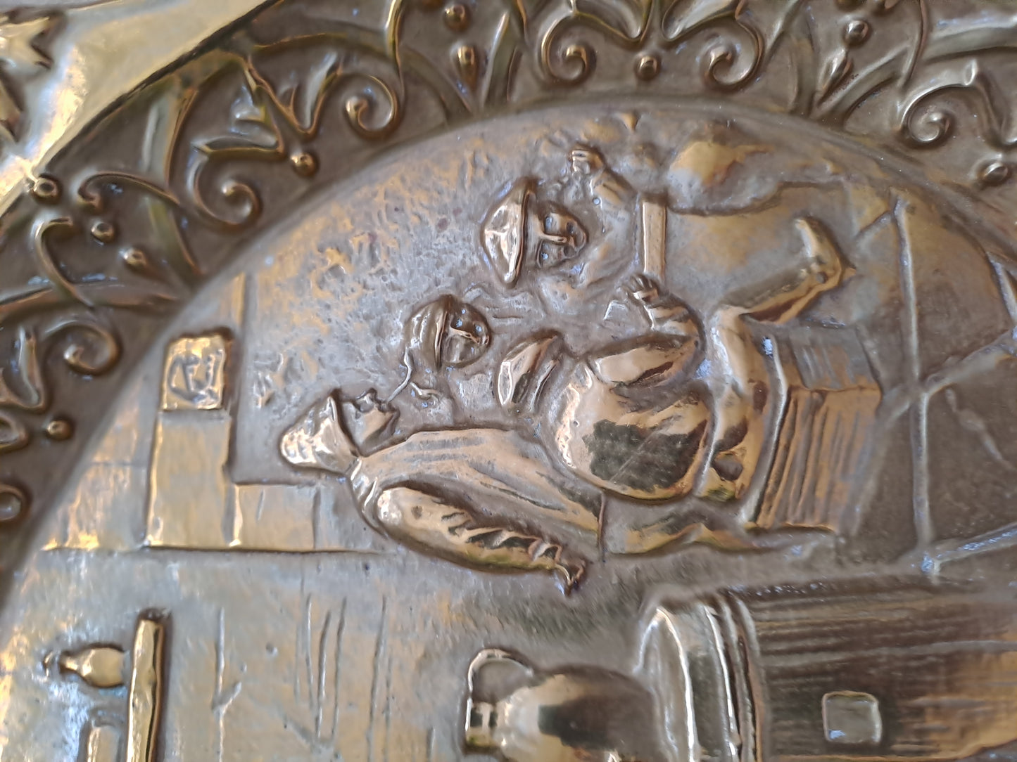 Plateau Murale Dans Le Goût de Teniers. Joueur de violon.