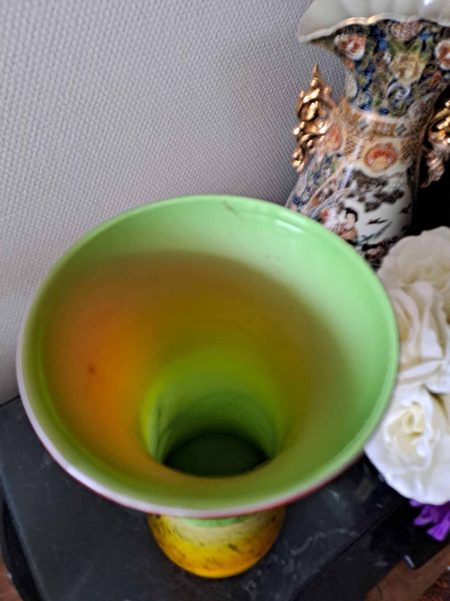 Vase En Pâte De Verre.