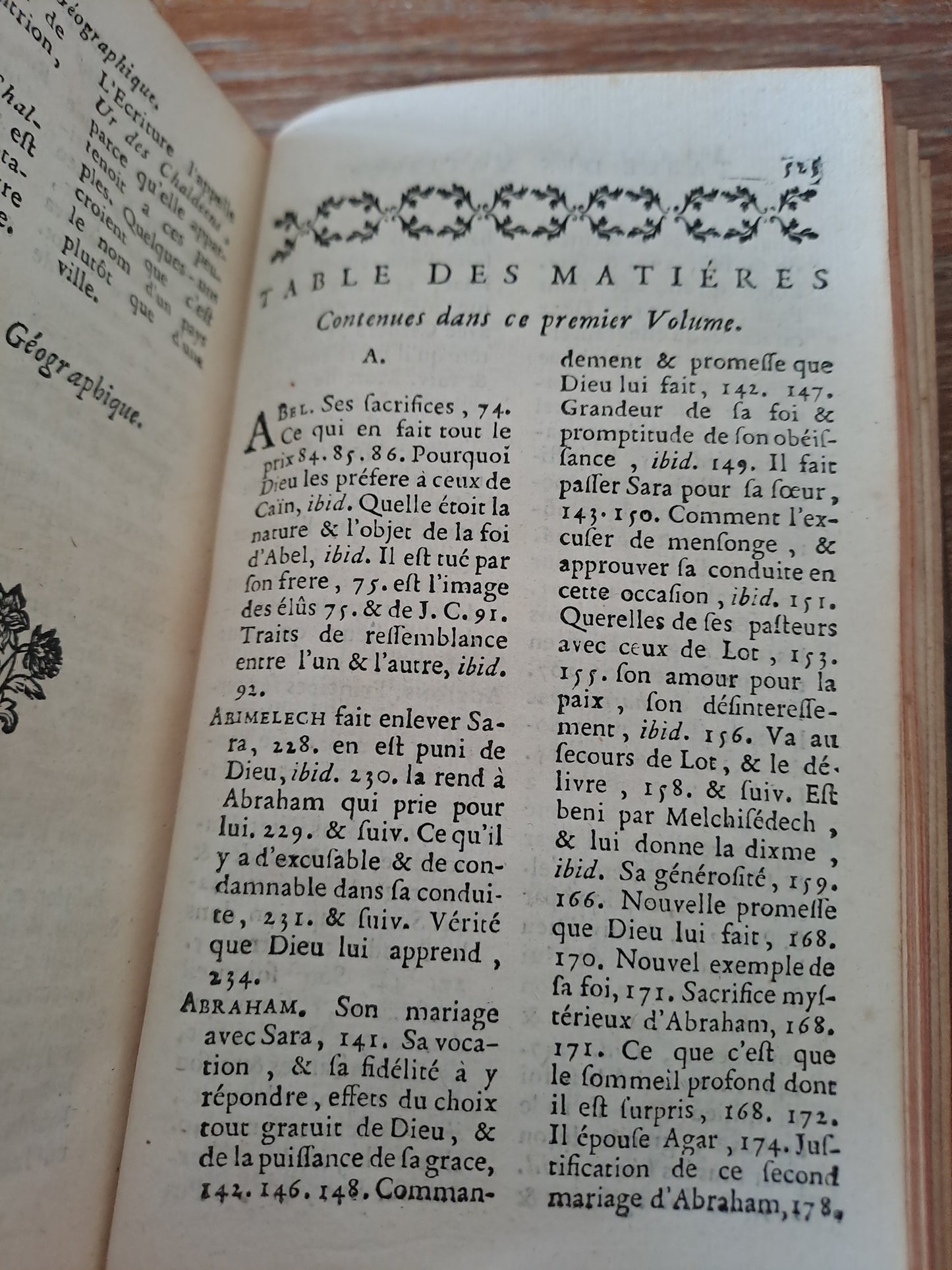 Abrégé de l'histoire de l'ancien testament où l'on a conservé autant que possible les paroles de l'écriture Sainte, avec des éclaircissements et des réflexions. T1. 1753. ANCIEN.