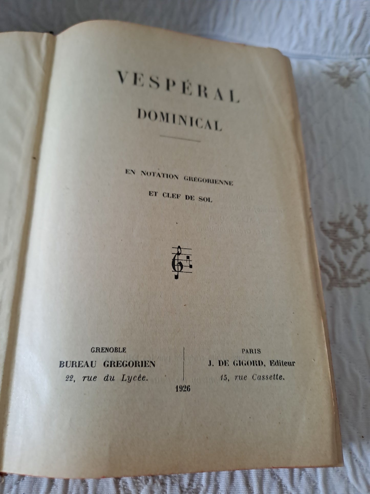 Vespéral Dominical en Notation Gregorienne Et Clef De Sol. 1926.