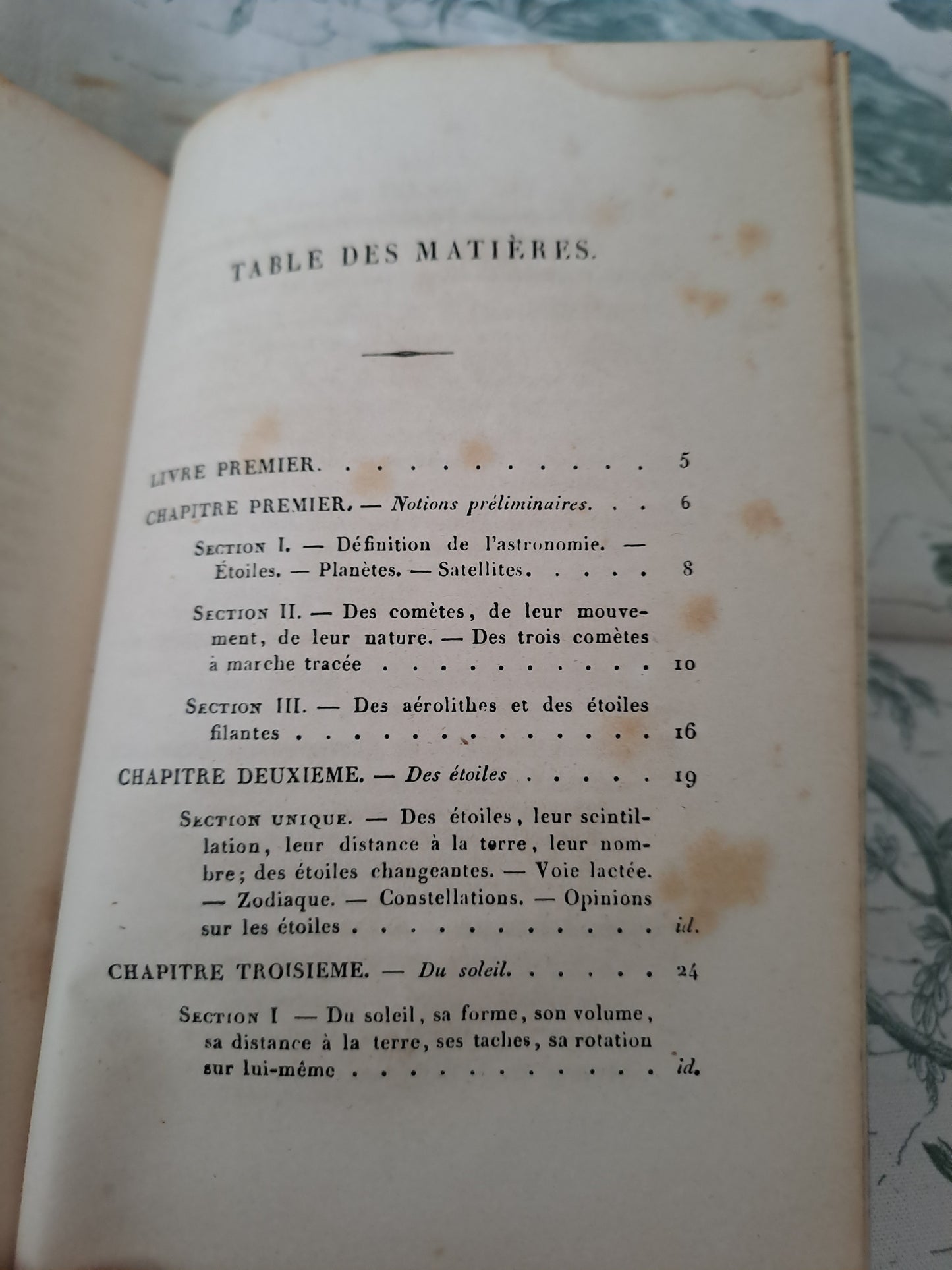 Physique/ astronomie. Nouveau spectacle de la nature ou Dieu et ses œuvres. 1842. Ancien livre vintage catholique.
